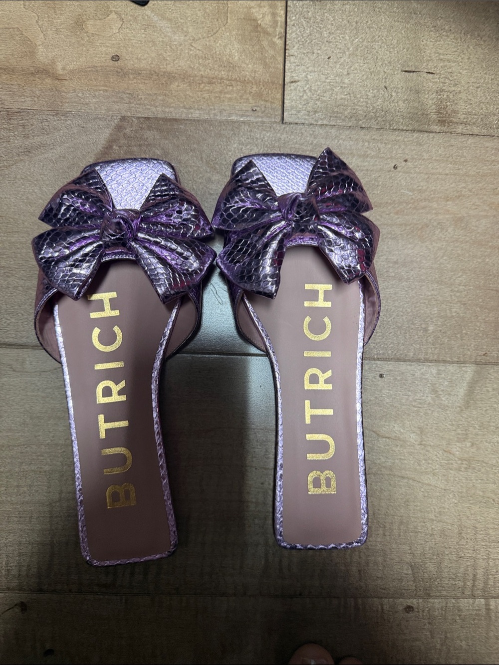 Metallic Pink Bow Slide Mules